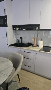 Grand Lake Srebrno Jezero 1 spavaca soba- centar