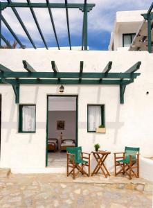Pahivouni Studios & Suites Donousa-Island Greece