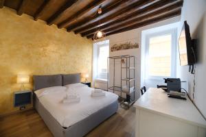 Trident Suite by BuddyRent