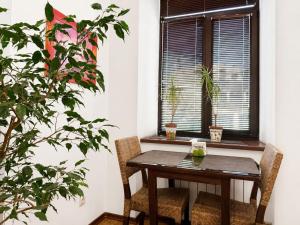 Home Hotel Apartments on Kontraktova Ploshcha