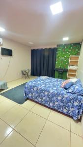Quarto próximo ao parque de exposição BR163