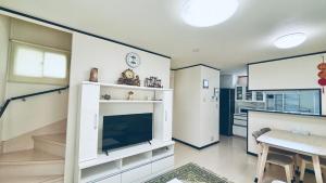 Direct to every spots 4mins to station 4Lines for used Big House Family Direct Shinjuku Ikebukuro 3 Bedrooms Max for 8 people