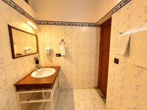 Hotel CozyKey Rajpur Road