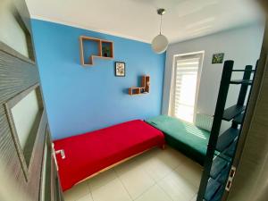 Rodzinny Apartament z parkingiem - 8 min spacerem do plaży