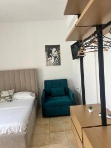 Sempaola Borsh Apartments