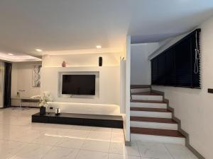 C4 Linjia Villa Chinatown Jomtien Beach Downtown Terminal Walking Street