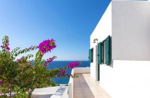 Pahivouni Studios & Suites Donousa-Island Greece