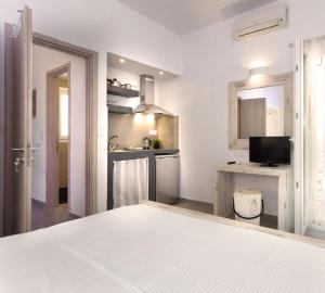 Pahivouni Studios & Suites Donousa-Island Greece