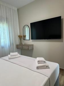 3Triaina Downstairs Apartment