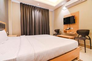 J P Guest House