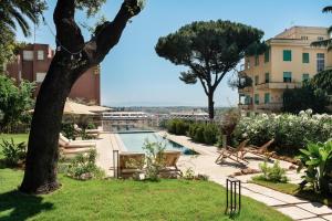 Nus Hotel Poerio
