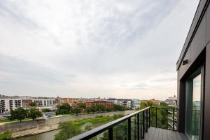 Small Venice Apartments