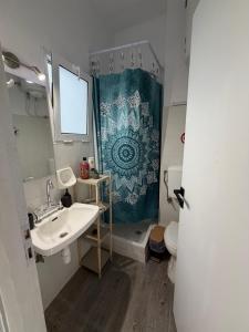 OCEAN VISTA Beachfront Apartment Near Airport-B4