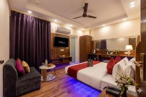 Hotel Angel Pink Premium Behind Radisson Blu Hotel