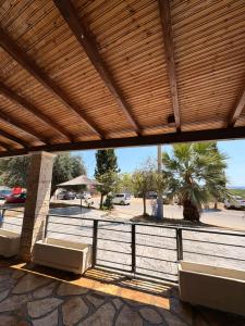 Al Forno Rooms Qeparo