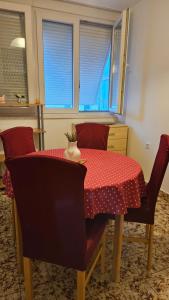 Apartment Anavi 93