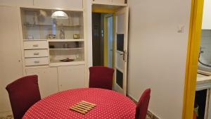 Apartment Anavi 93