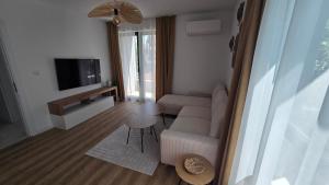 Sunny Apartment