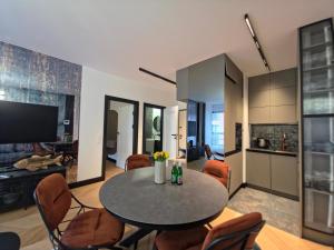 Apartsfera Premium & Food Hall