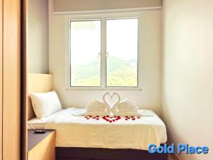 Windmill upon hills by gold place Genting highlands