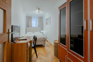 Traditional Apartment Starowiślna street