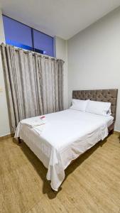 Hotel Lirios Dorados