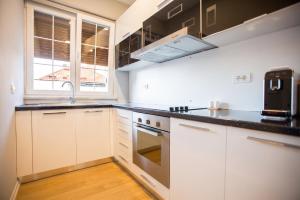 Enjoy Tirana 4BR & BBQ Terrace at Blloku - Central Tirana