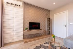 Designer two-bedroom apartment