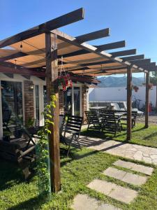 Belov Rooms and Apartments