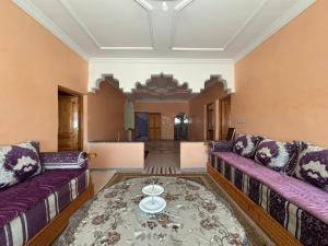Grand appartement lumineux, climatisé, 2 salons