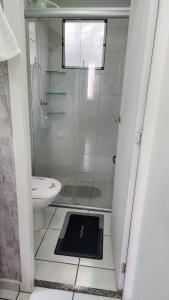 2-bedroom apartment 9 min from the airport, garage and Wi-Fi