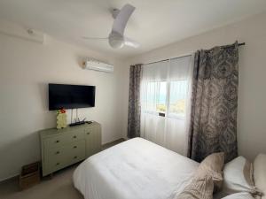 Playa del Sol Beach Apartment
