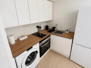 Piso de 2 habitaciones con terraza cerca de la playa y del centro