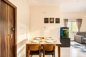 Skybay Living by RedOlive2BHK ManyataNr Airport