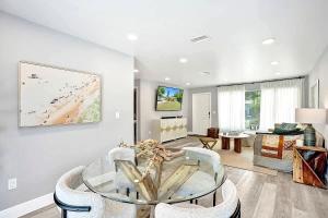 Relaxing 3BR Home Yard 10 Min to Beach