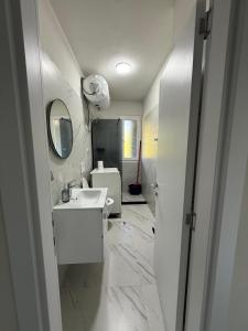 Five EM apartament