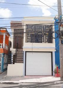 Brand New 2nd-Floor Apartment, Downtown Bani