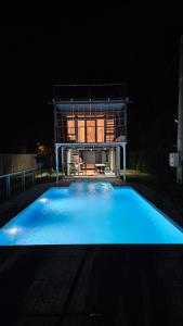 VRHouse Vorbis River House