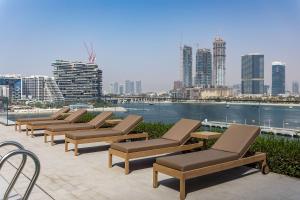 Palace Beach Residence 1BR Apartment with Sea View