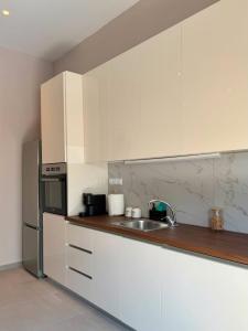 STV Royal Apartments 3