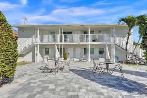 Coastal Charm 1BR Retreat near Pompano Beach