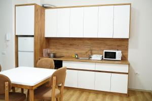 Corner Apartments