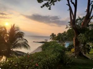 The Coastal Luxe Suite
