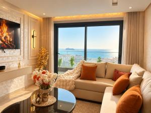 Dream stay 2 bedrooms with exceptional sea view
