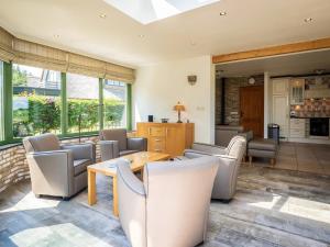 Texel Nature Villa with Sauna