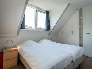 3-Bed Villa with Whirlpool