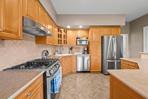 Spacious 5BR 3BA Character Home