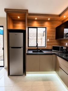 House with Access to Amenities in Alta California
