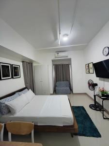 The Minimal Stay