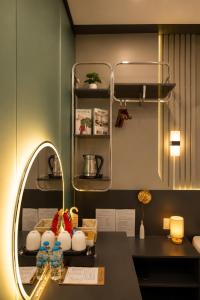 Golden Lunar Hotel - Bui Vien Walking Street, District 1
